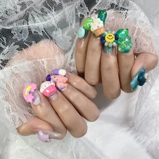 ネイル Nail Salon & MORE.のネイルデザイン