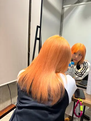 ロング カラー ヘアアレンジ 派手髪/ハイトーン RIN🩵ྀིのヘアスタイル