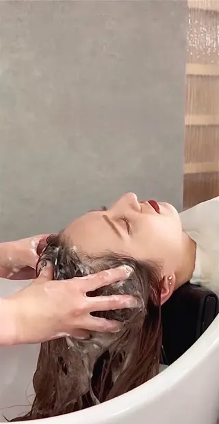 福岡美容室Daisy hairのヘアスタイル