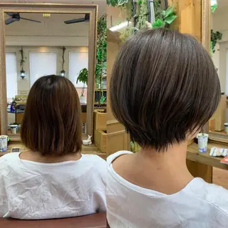 ショート カラー 亀田 泰生のヘアスタイル