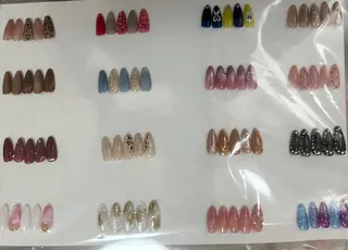 ネイル Moon's🌙💅 Shioriのネイルデザイン