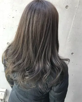 ロング カラー 門前仲町美容室LAPISUTA髪質改善トリートメント&ヘッドスパ専門店所属・nanai .のヘアスタイル