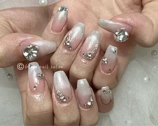 ネイル Gloss nail ジェル&長さだし専門のネイルデザイン