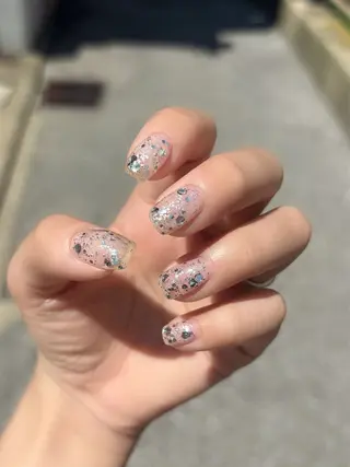 ネイル 人見 菜巴（ネイリスト）のネイルデザイン