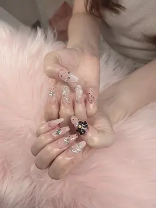 ネイル YOIネイルサロン所属・YOI ゆみのネイルデザイン