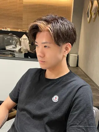 メンズ 🌟透明感カラー× 小顔カットの匠🌟のヘアスタイル