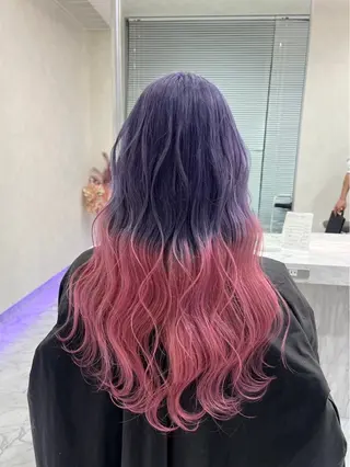 ロング カラー mignon あゆみのヘアスタイル