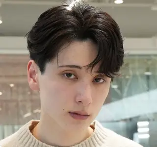 ミディアム カラー パーマ メンズ 冨永 圭人のヘアスタイル