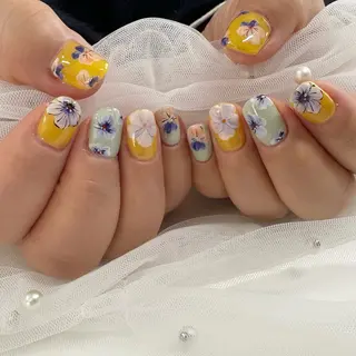 ネイル 東 千夏のネイルデザイン