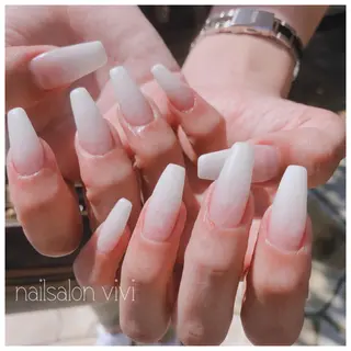 ネイル ＶＩＶＩ nailsalonのネイルデザイン