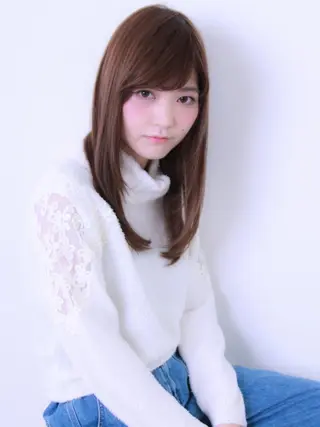 ロング 中林 由佳のヘアスタイル