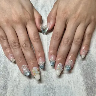 ネイル NEW WORLD所属・MIZUKI 🌏NEWWORLDのネイルデザイン