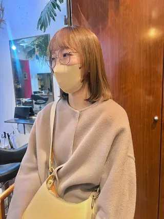 ショート 柔らかブラウン/顔周 りレイヤー♡ユウシのヘアスタイル