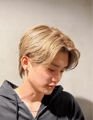 ショート カラー メンズ Rock 'n' Roll Games所属・野元仁一20:00 〜限定価格メニュー✨のヘアスタイル