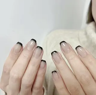 ネイル Queens テイのネイルデザイン