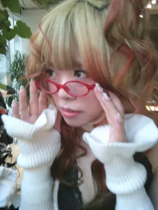 ロング カラー hinano ヒナノのヘアスタイル