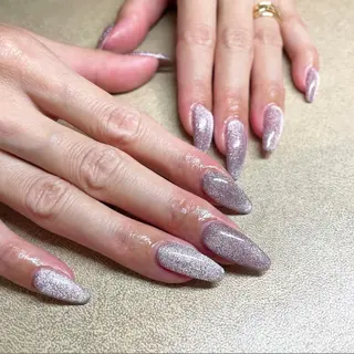 ネイル 鈴木 華乃のネイルデザイン