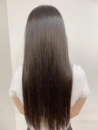 ロング Riposo.所属・✨艶髪✨ 奈須晴香のヘアスタイル