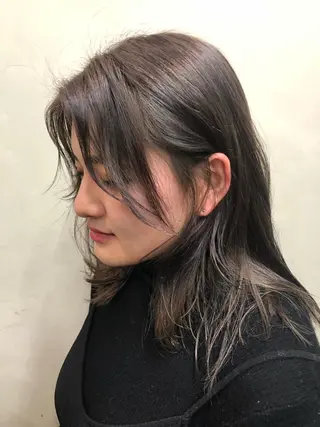 ミディアム カラー spooopy所属・🕊大垣 めぐみ🕊のヘアスタイル