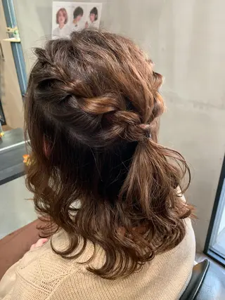 セミロング 山本 みきのヘアスタイル