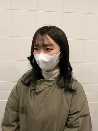 セミロング カラー honen RUKAのヘアスタイル