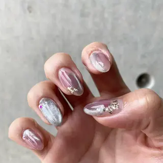 ネイル Flore (フロール)の眉毛・アイブロウイメージ