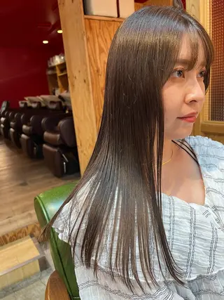 ロング SATO RISAのヘアスタイル