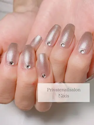 ネイル 大人キレイ 𝑁𝑖𝑥𝑖𝑠のネイルデザイン