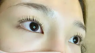 パーマ Oyama Wakanaのマツエク・マツパデザイン