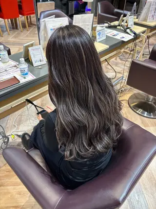 カラー タカハシ アン🎧 ‎🤍のマツエク・マツパデザイン