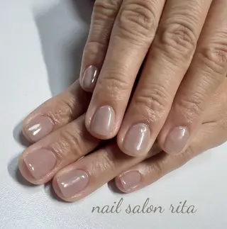 ネイル nail salon rita所属・柴田 理紗のネイルデザイン
