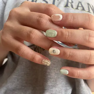 ネイル mio _POHEURのネイルデザイン