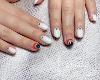 ネイル -nailroom- familiaのネイルデザイン