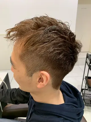 ショート カラー メンズ 小田切 栄司のヘアスタイル