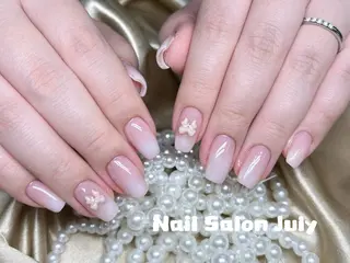 ネイル July Salonのネイルデザイン