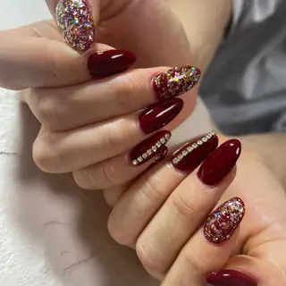 ネイル nail.gorin所属・吉村 優子のネイルデザイン