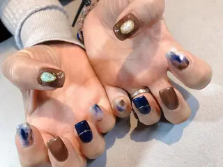 ネイル iiloo aromaworksのネイルデザイン