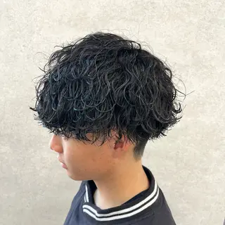 ショート カラー パーマ ヘアアレンジ メンズ 仕上がり満足度No. 1🔥BLUCK🔥のヘアスタイル