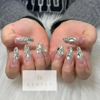 ネイル Sayaka❤️ REBEST京橋のネイルデザイン