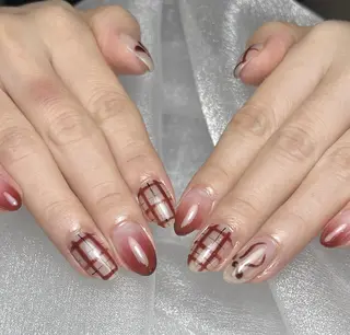 ネイル cie/42° NIJINAのネイルデザイン