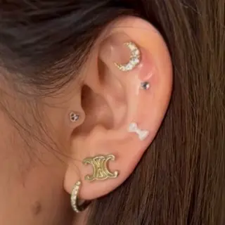 aku💞韓国風🩷 ピンクカラー🎀🩷のヘアスタイル