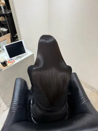 ロング カラー Labo by ahnkism所属・FUUMI /艶髪/透明感カラーのヘアスタイル