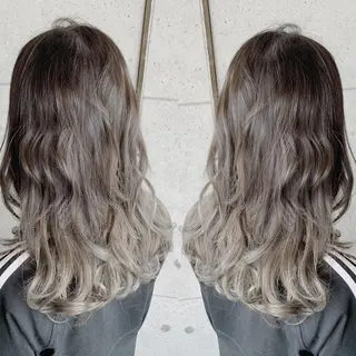 セミロング カラー 福森 みずきのヘアスタイル