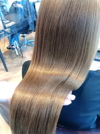 ロング カラー 韓国🇰🇷レイヤー 映える顔周り🩷のヘアスタイル