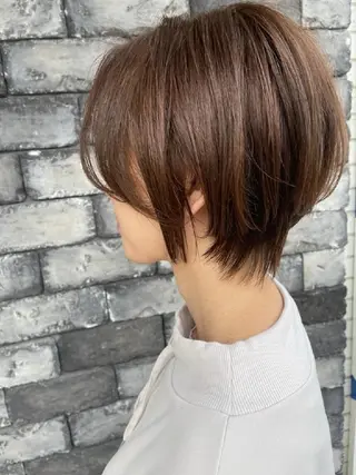ショート 久村 奈菜のヘアスタイル