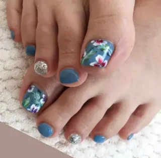 ネイル Up styleのネイルデザイン