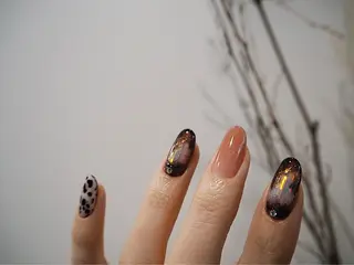 ネイル TOL NAILのネイルデザイン