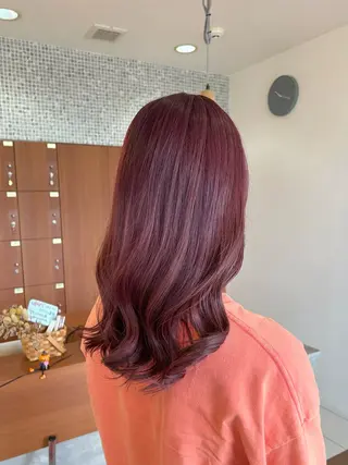 ミディアム カラー トップスタイリスト 林すずかのヘアスタイル