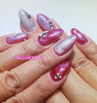 ネイル 田代 夏子のネイルデザイン