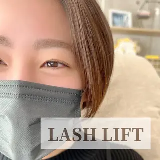 マツエク・マツパ 桑原 遥香の眉毛・アイブロウイメージ